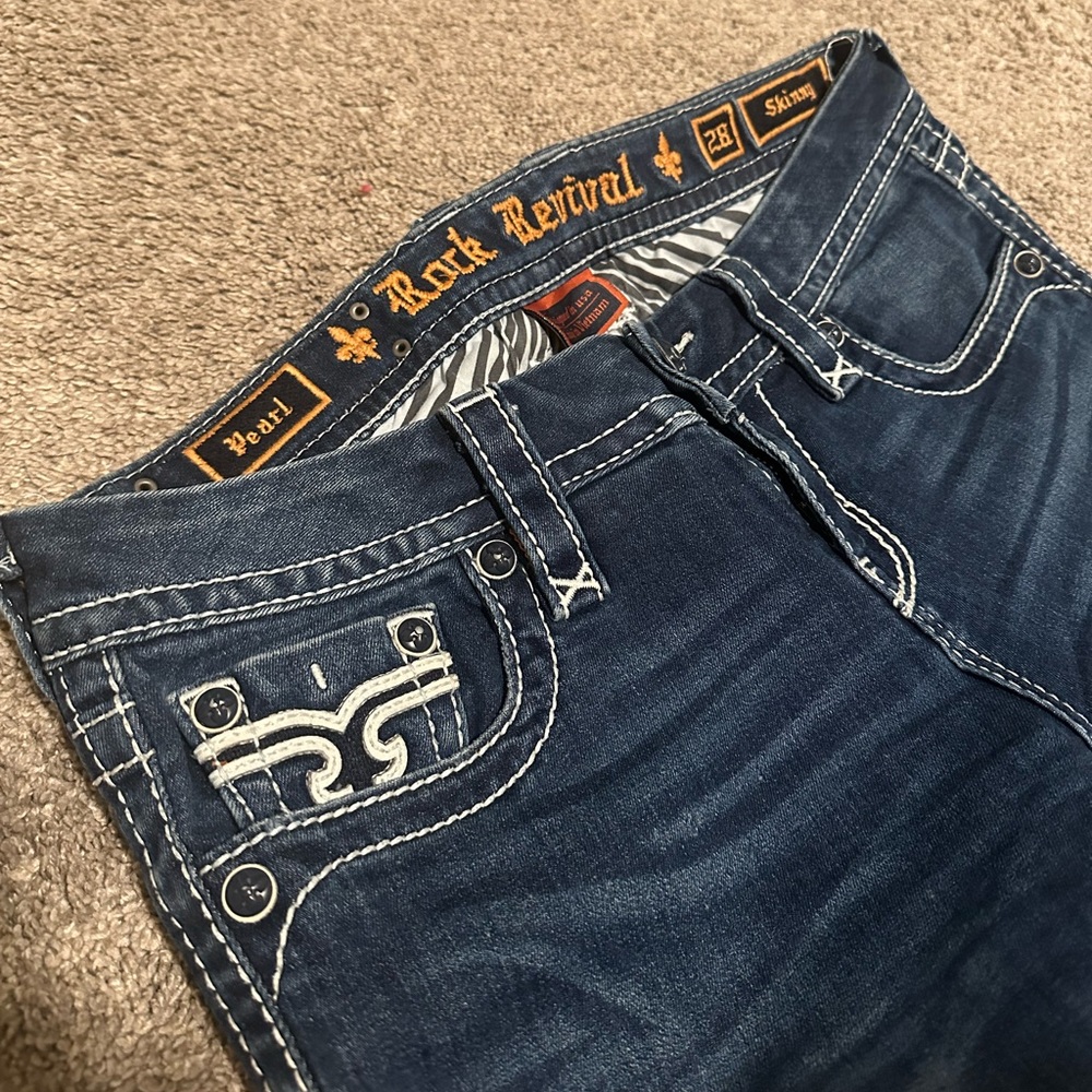 Rock Revival size 28 skinny jeans